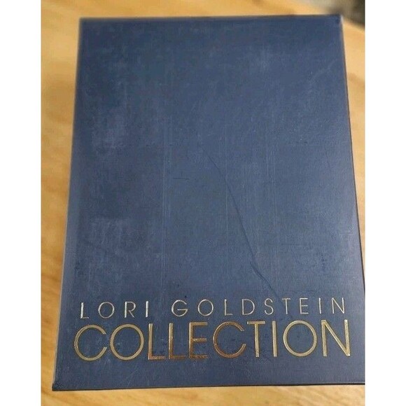 New Lori Goldstein Li Binnie Womens Black Red Accent Ankle Boots Faux Leather 8 - Picture 6 of 7